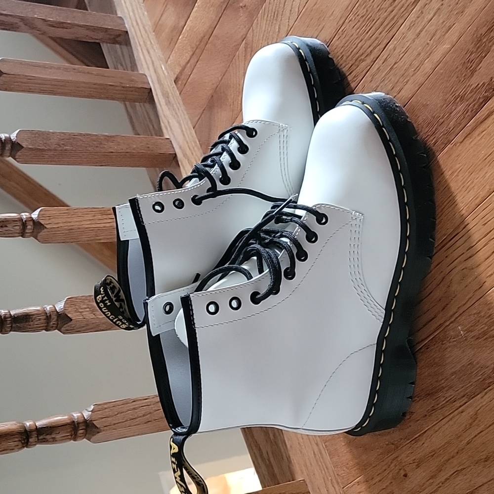 White Docs